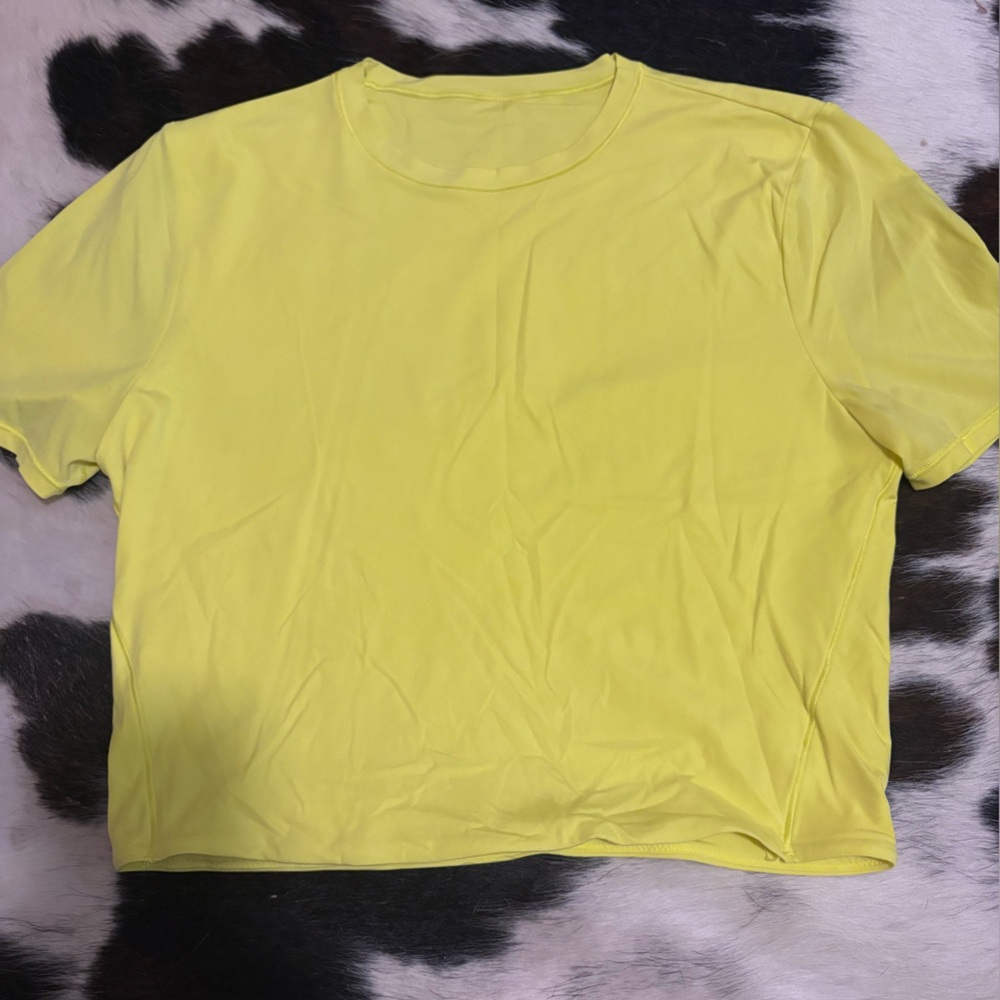 lululemon athletica nulu Women's Top